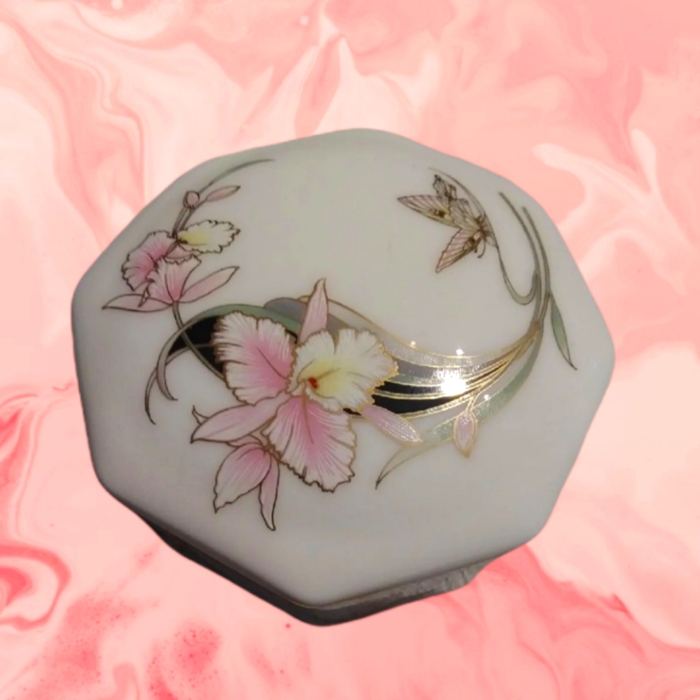 Vintage butterfly flower trinket dish